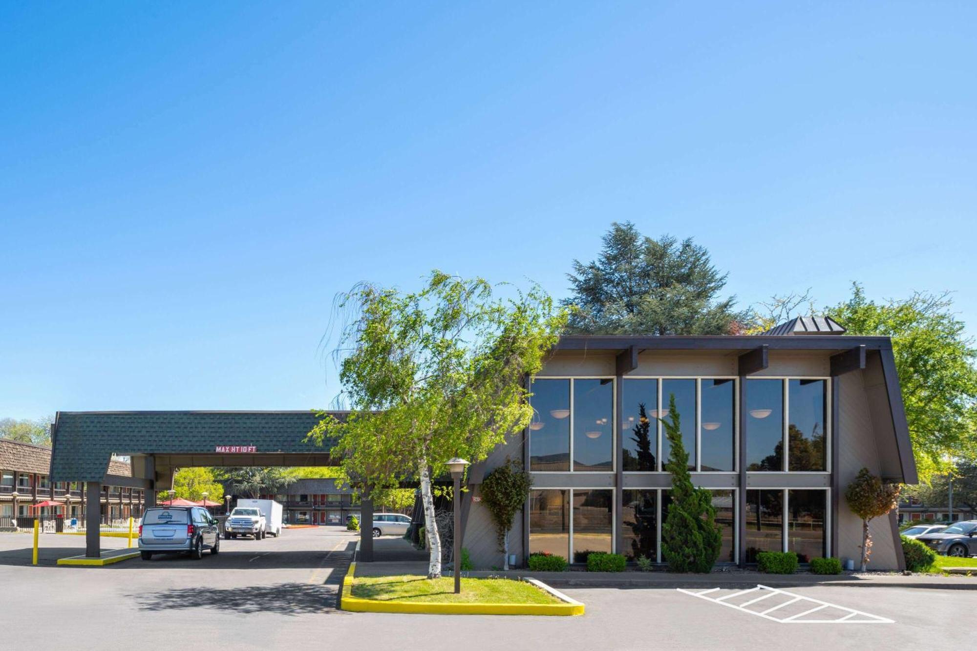 Days Inn By Wyndham Klamath Falls Exterior foto